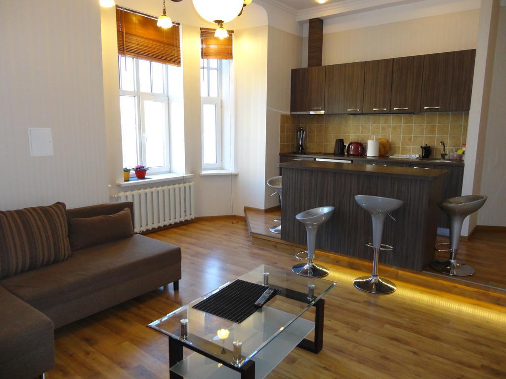 Lacplesa Central Apartments Riga Room photo